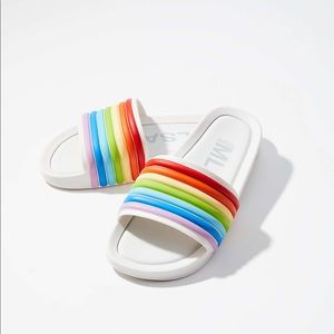 Melissa White Beach Slide 3DB Rainbow